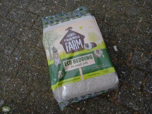 Supreme Petfoods Tiny Friends Farm Bedding (15ltr)